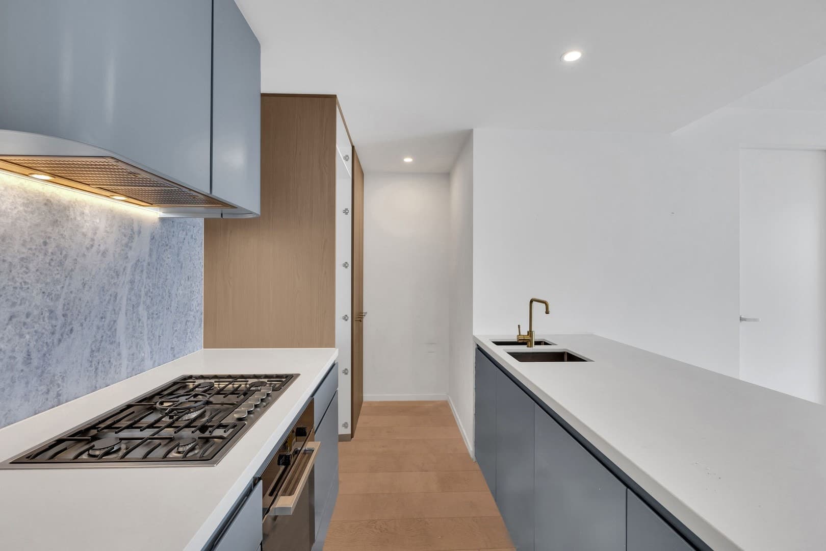 1003/2 Sneddon Drive, Glen Waverley, VIC 3150, Glen Waverley - Thumbnail 4