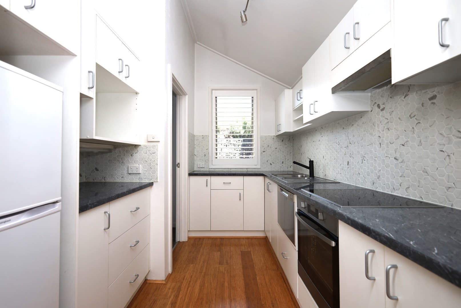 1/22-26  Craigie  Road, Newtown, VIC 3220, Newtown - Thumbnail 6