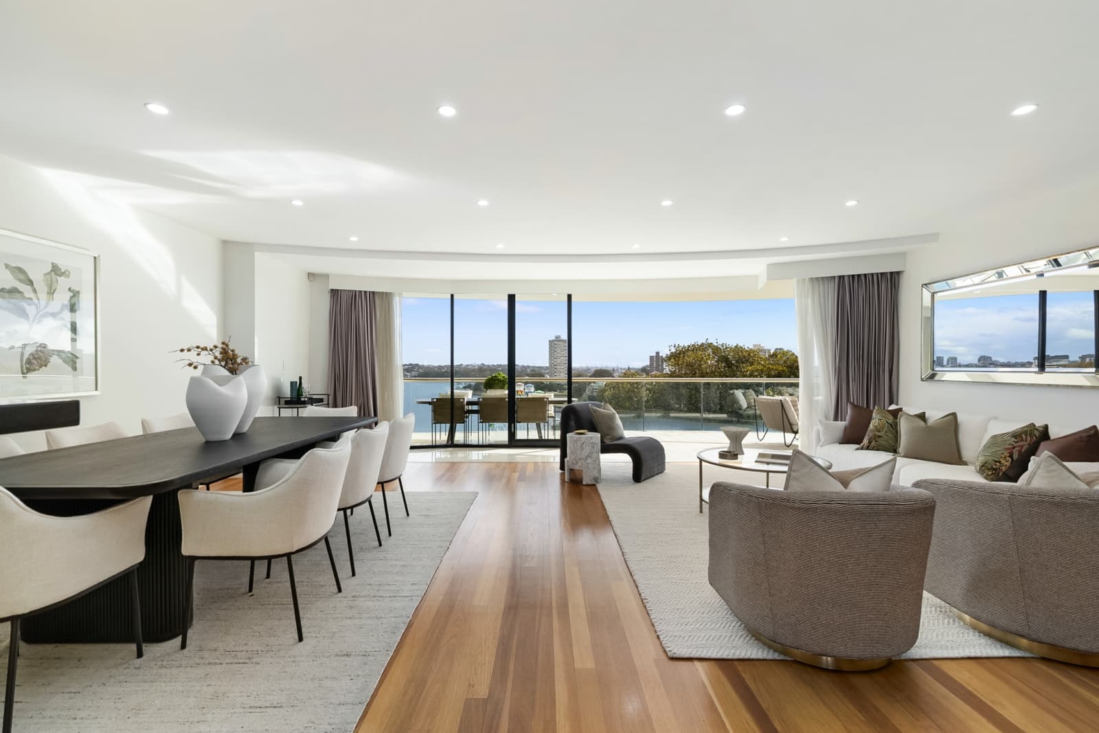 6/3 Northcliff Street, MILSONS POINT, Milsons Point - Thumbnail 4