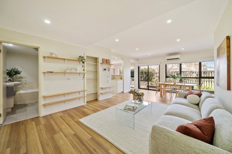 2/76 Alston Court, Thornbury - Image 1