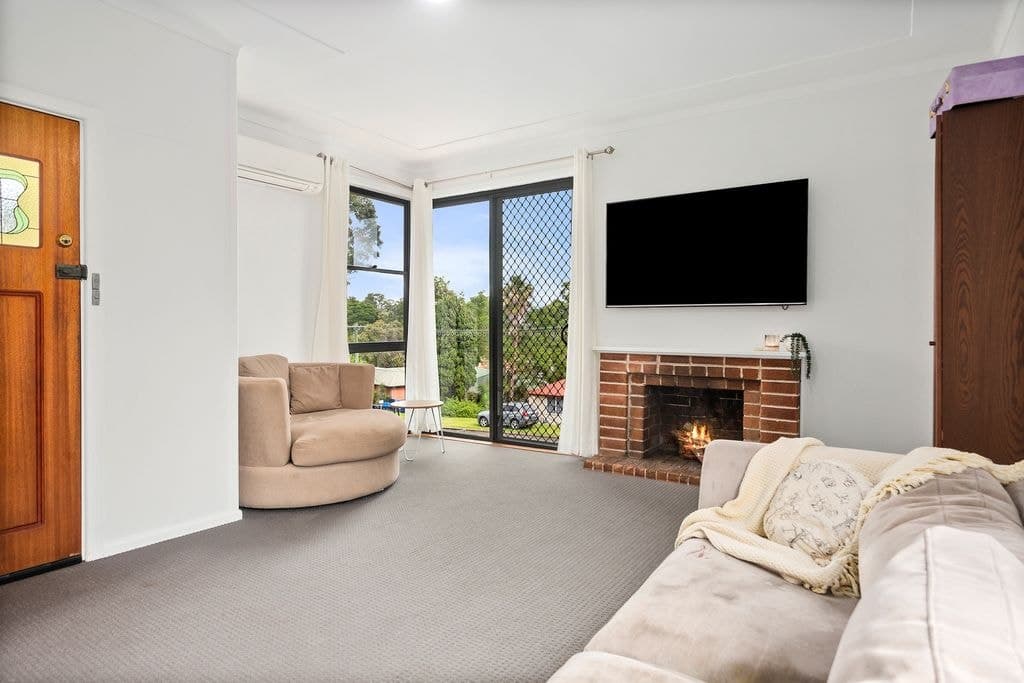 30 Norfolk Street, Berkeley - Thumbnail 2