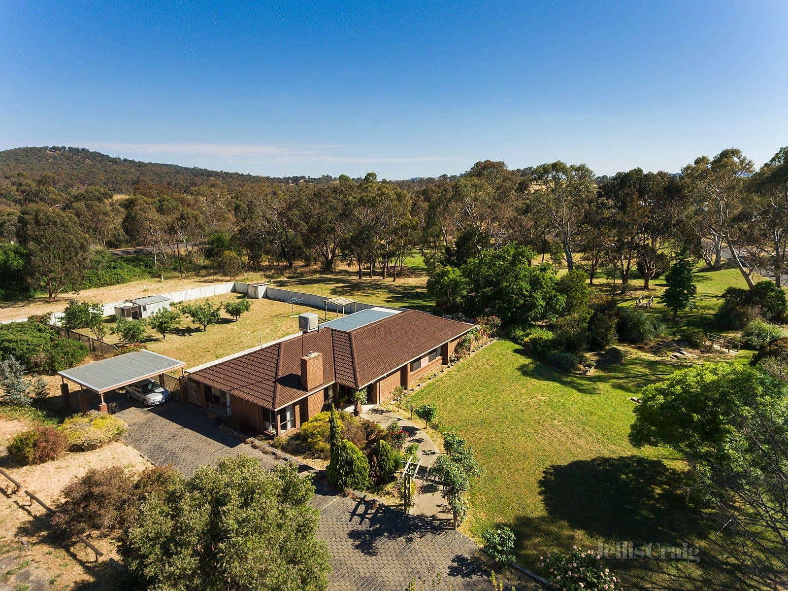 13 Coolstore Road, Harcourt, Harcourt - Thumbnail 3