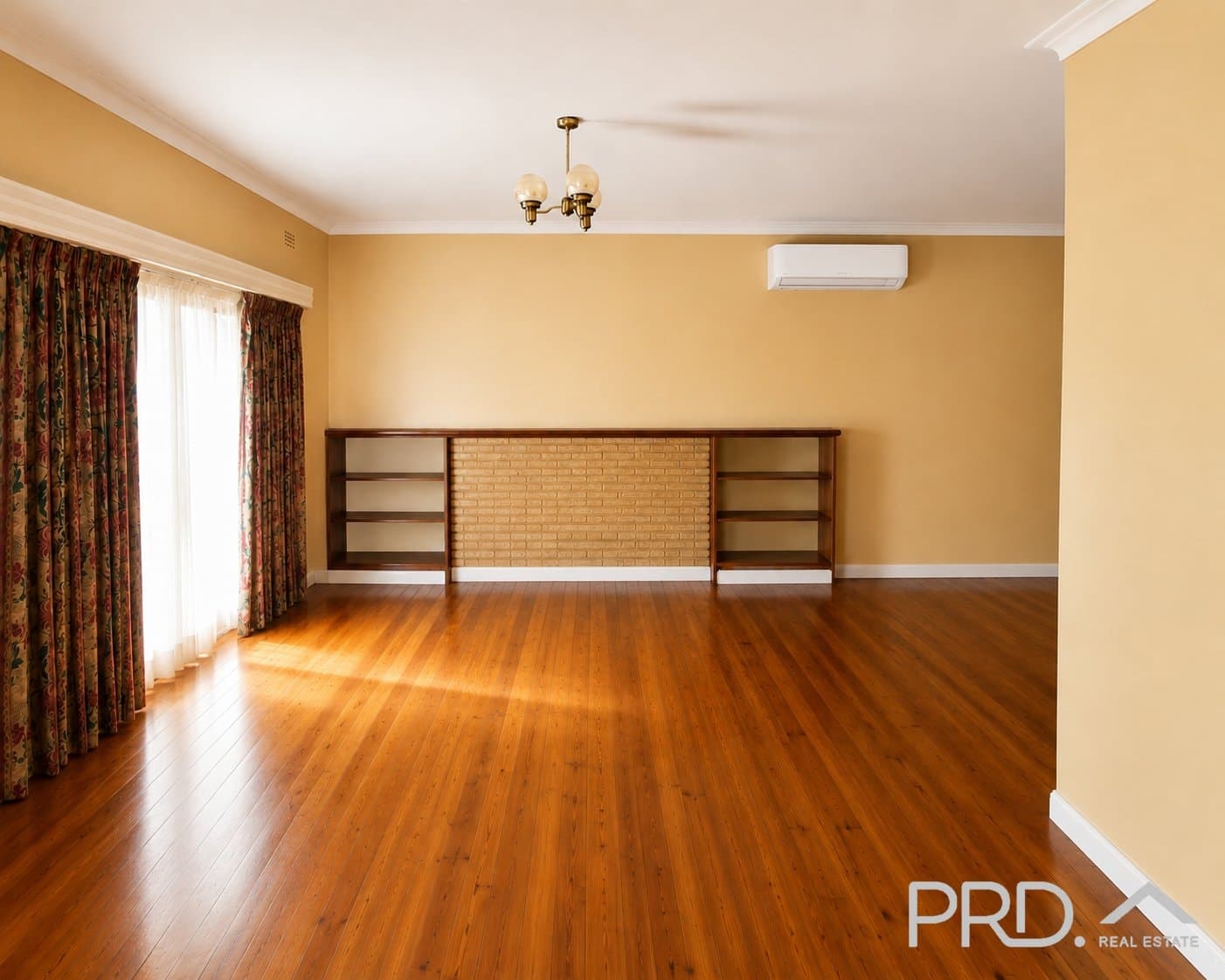 217
                Eleventh
                Street
            
            
            
            mildura
            
            
            VIC,
            3500, Mildura - Thumbnail 2