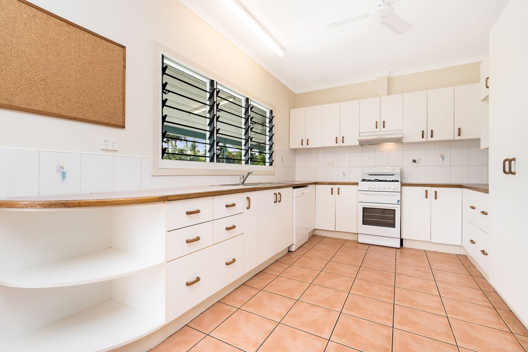 6 Budgen Street, Moil NT 0810, Moil - Thumbnail 4