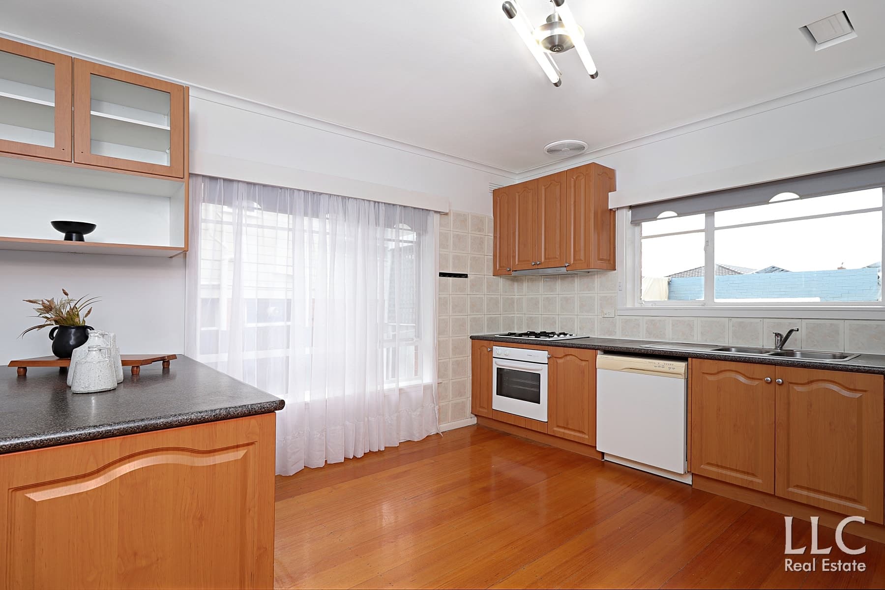 4/16 Tullius Avenue, Oakleigh East - Thumbnail 7