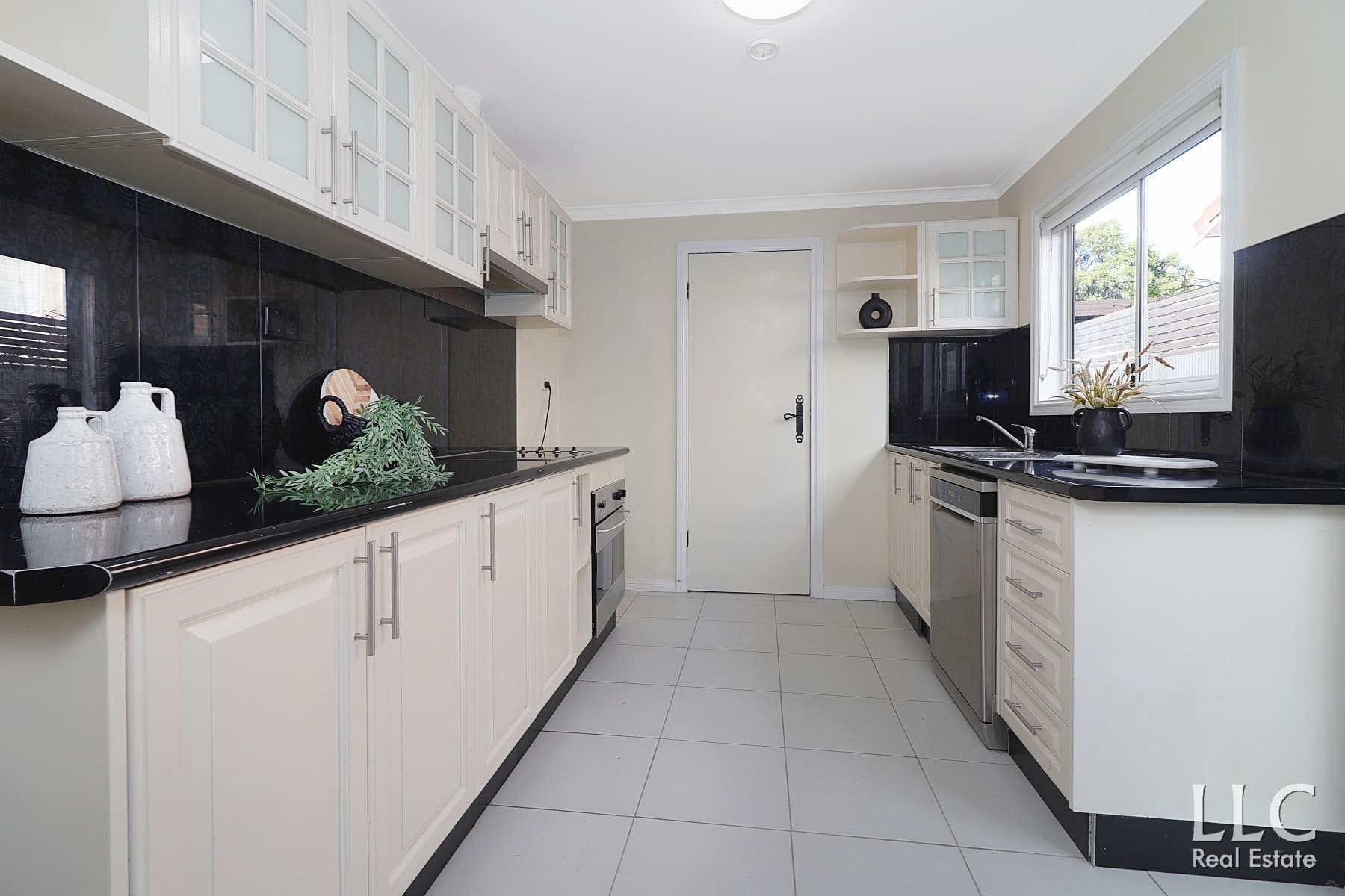 1/95 Severn Street, Box Hill North - Thumbnail 8