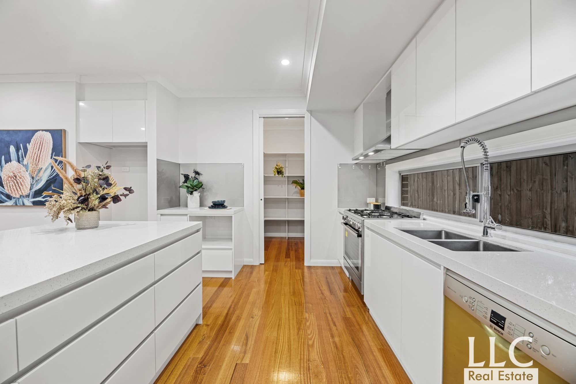 1/21 Kingston Street, Mount Waverley - Thumbnail 7