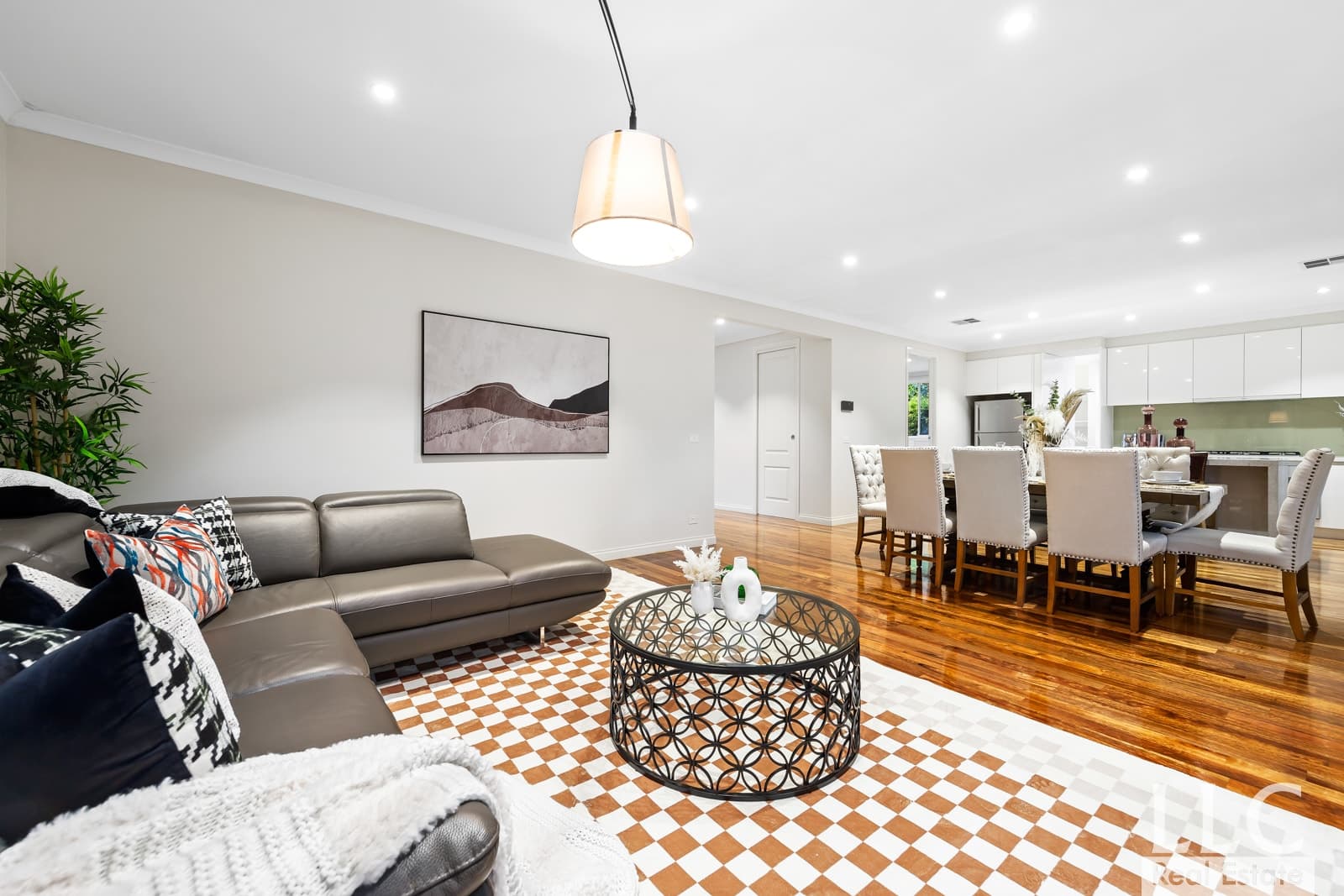999/35 Josephine Avenue, Mount Waverley - Thumbnail 3