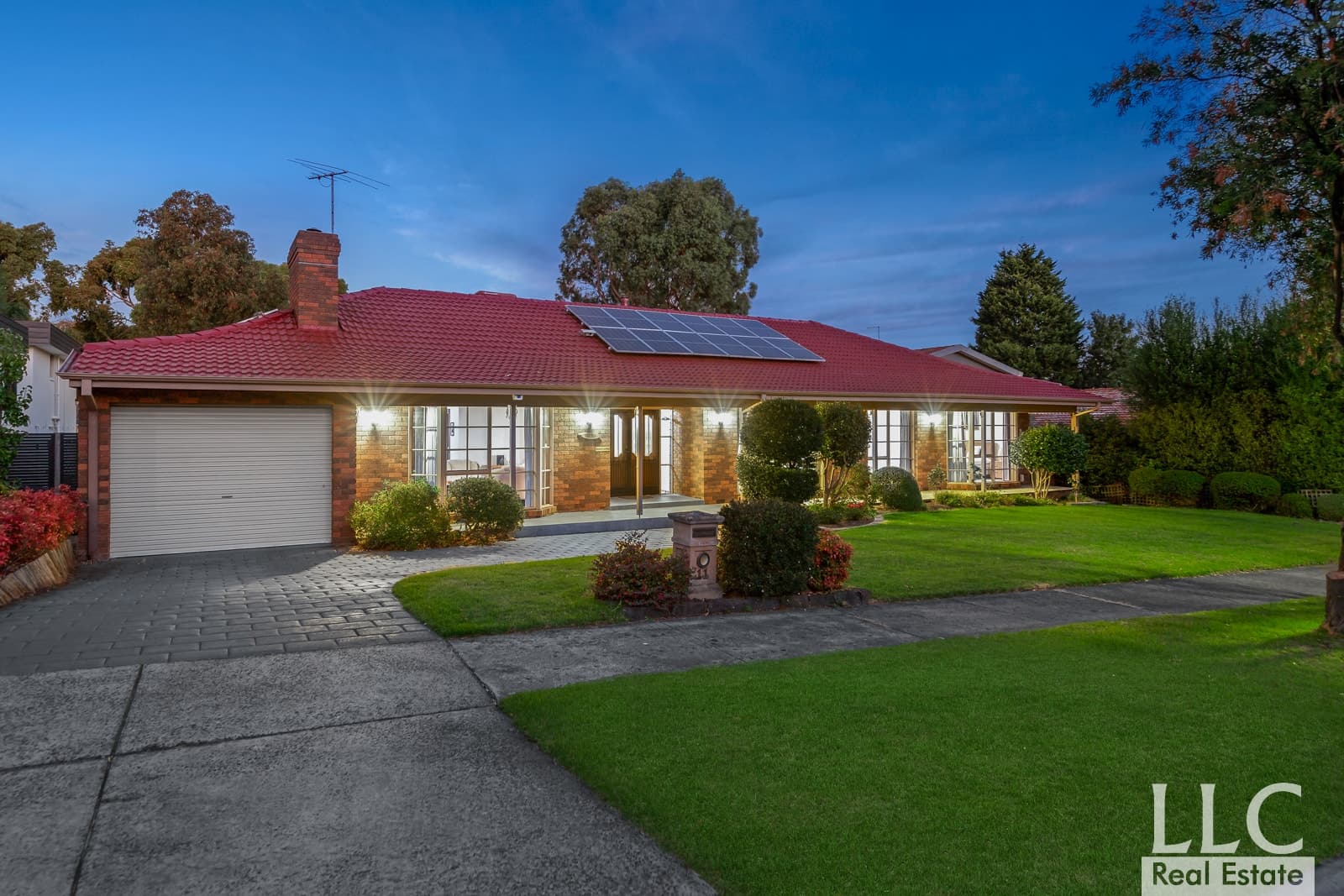 925C/11 Woodview Court, Wheelers Hill - Image 1