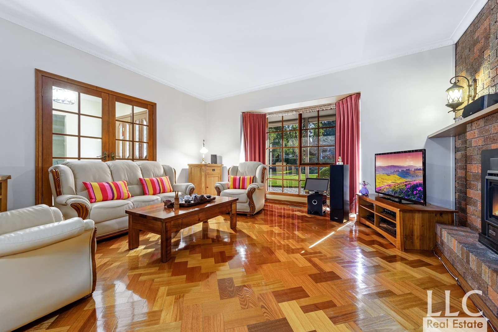 925C/11 Woodview Court, Wheelers Hill - Thumbnail 3