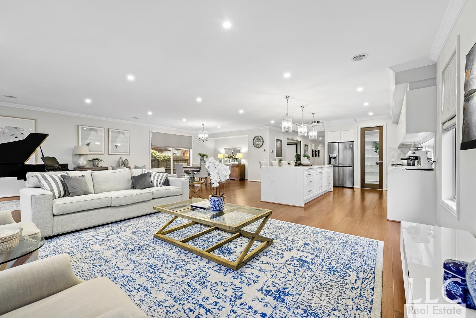 2411/17 Parsons Avenue, Glen Waverley - Thumbnail 2