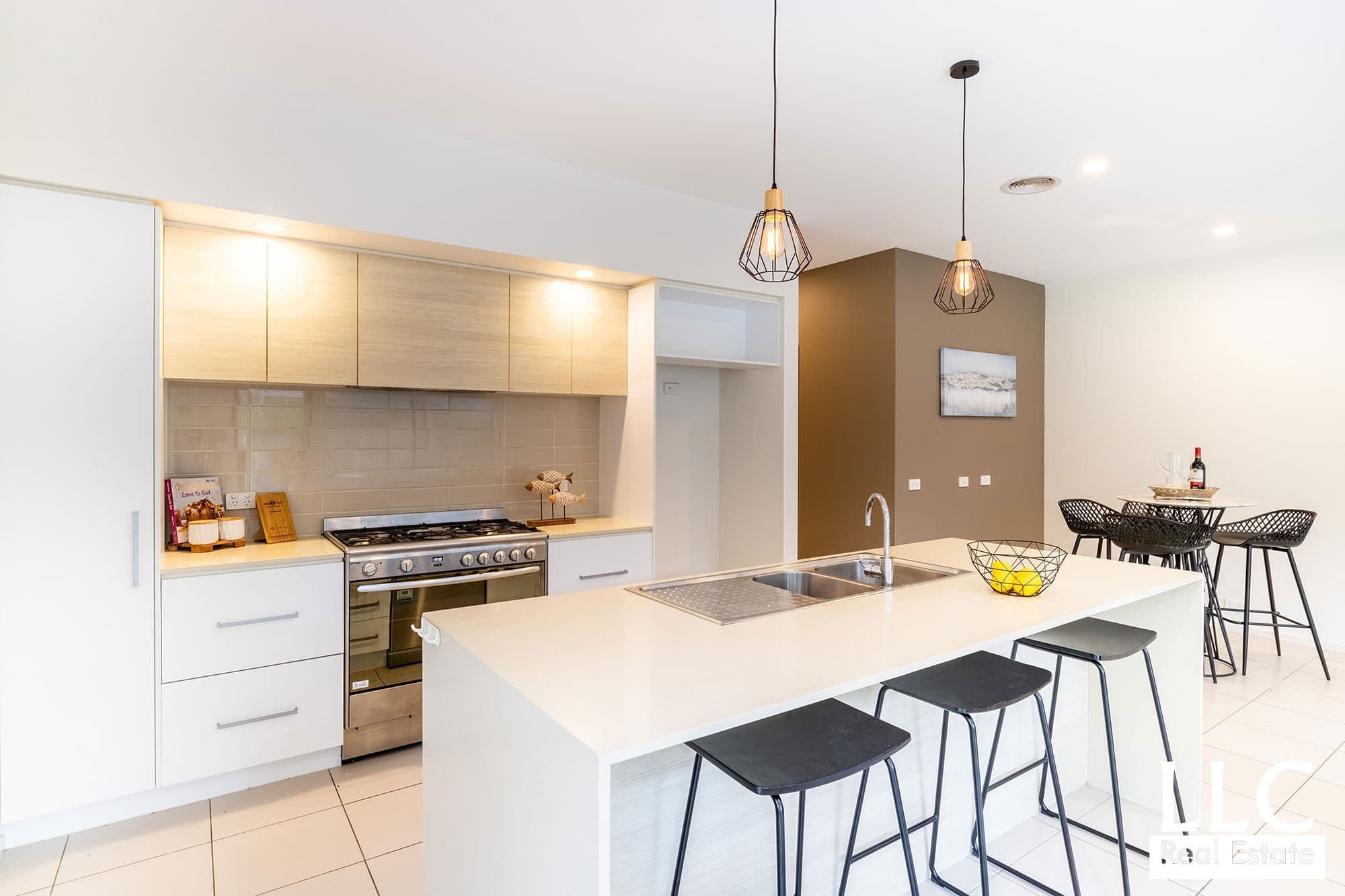 277/59 Burn Nar Look Drive, Burwood - Thumbnail 4