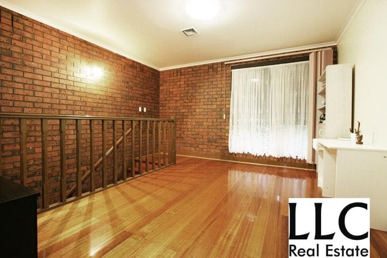 2 Brentwood Drive, Wantirna - Thumbnail 8