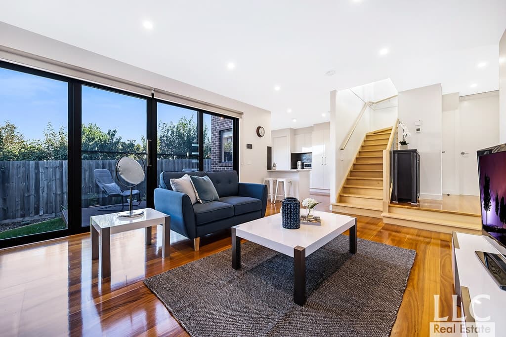 3/10 Dorgan Street, Mount Waverley - Thumbnail 2