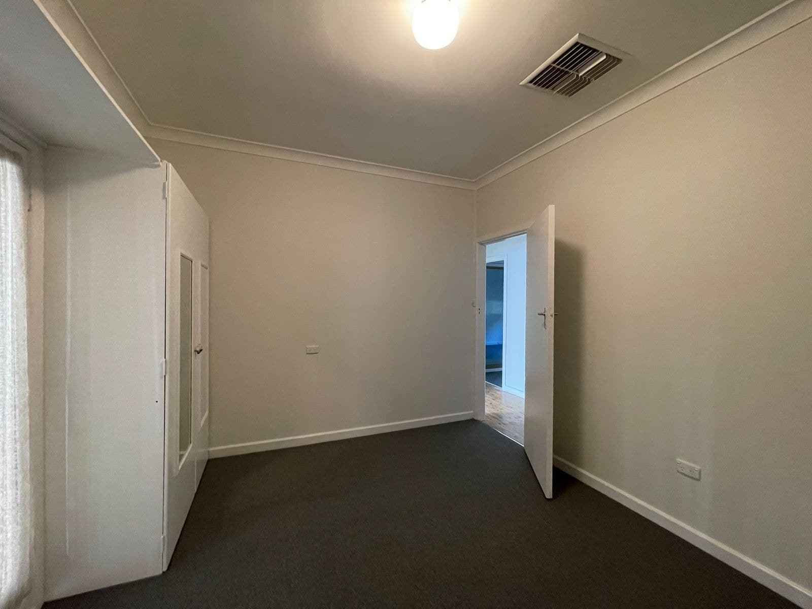 28 Petra Avenue, Tamworth NSW 2340, Tamworth - Thumbnail 8
