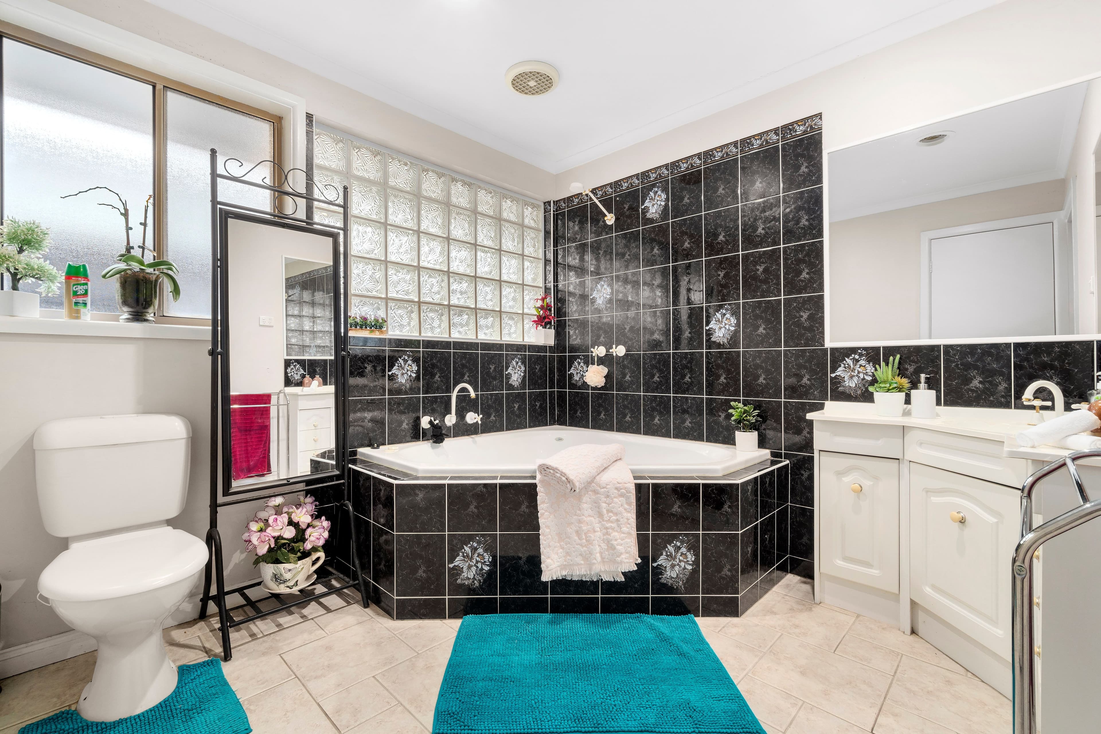 7 Eynon Court, Mill Park VIC 3082, Mill Park - Thumbnail 8