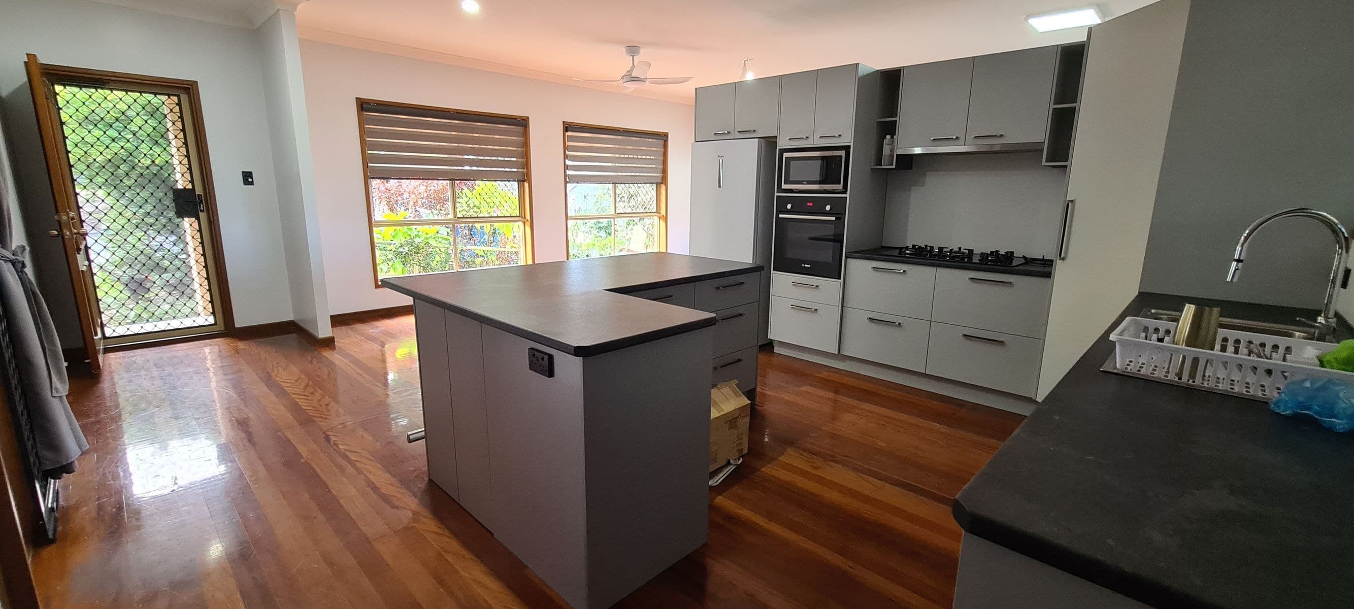 94 Campbell Street, Bongaree QLD 4507, Bongaree - Thumbnail 3