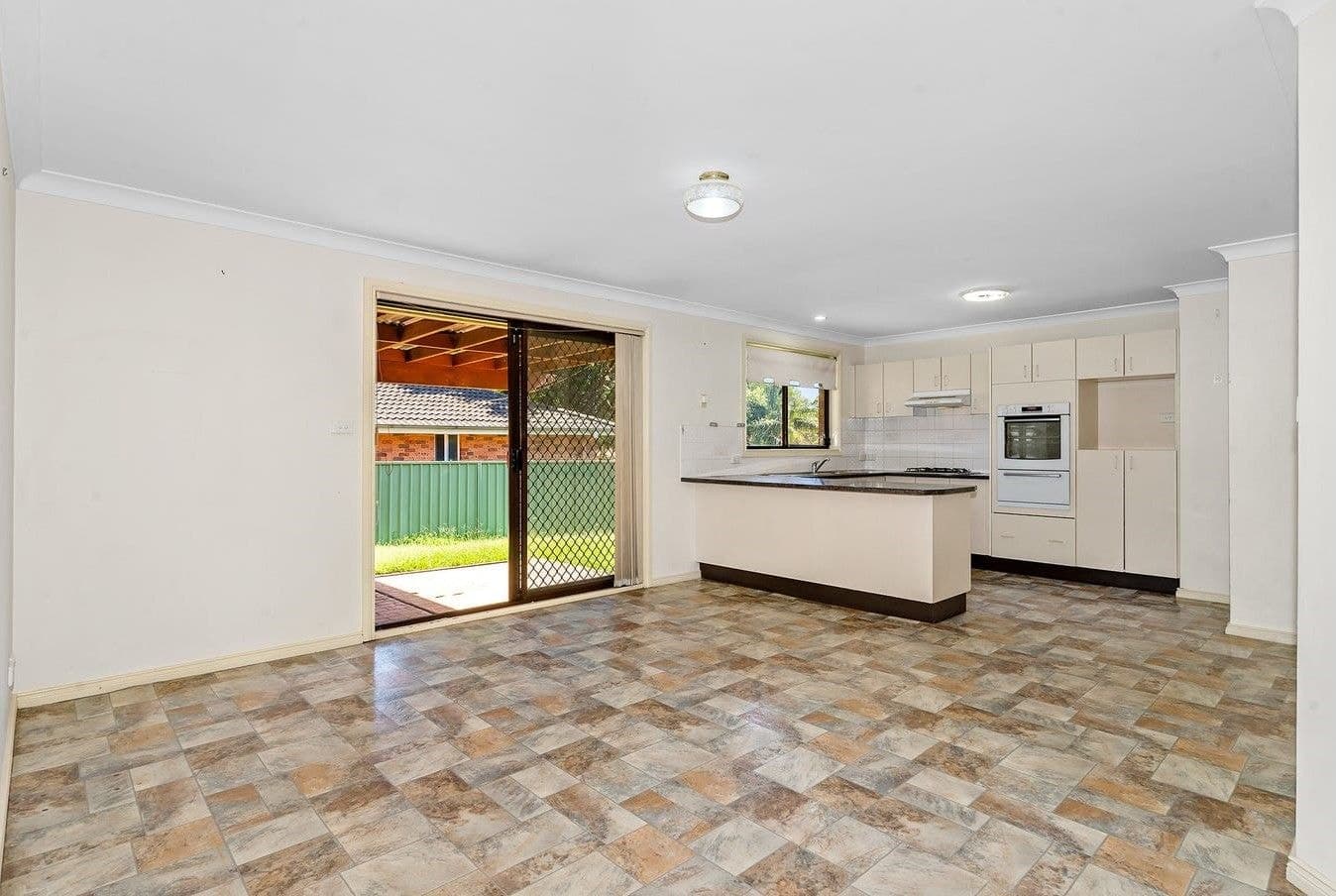 15 Regentville Road, Glenmore Park NSW 2745, Glenmore Park - Thumbnail 2