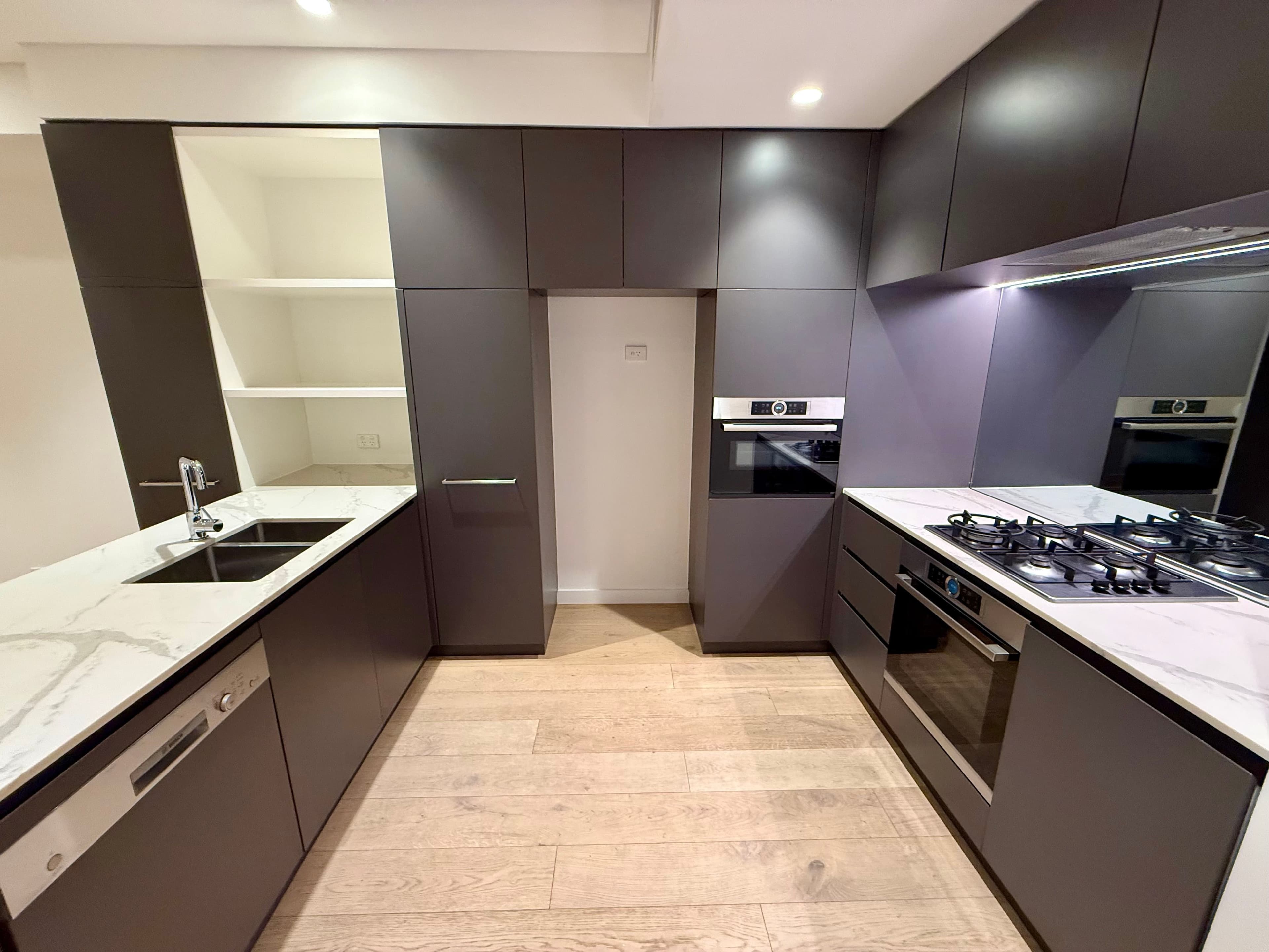 915/221 Miller Street, North Sydney NSW 2060, North Sydney - Thumbnail 2