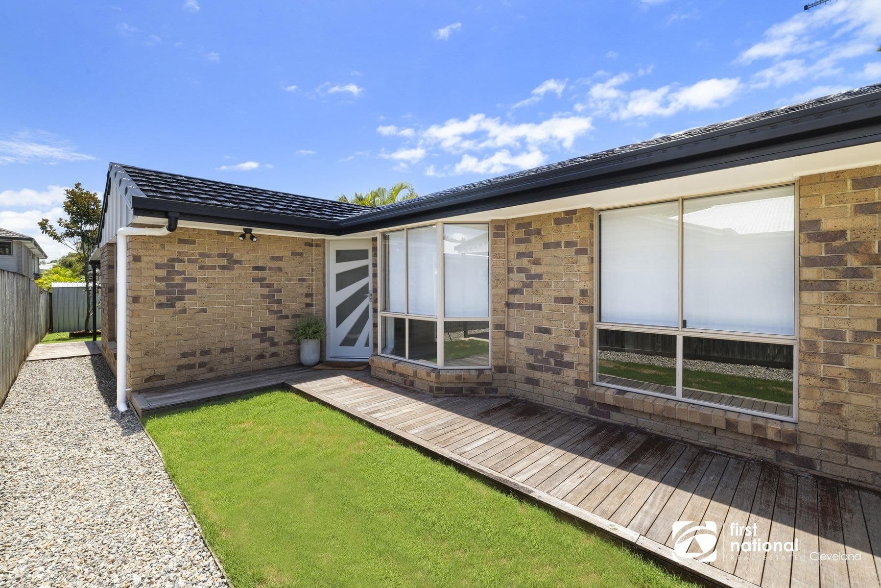 40 Thorneside Road, Thorneside QLD 4158, Thorneside - Thumbnail 3