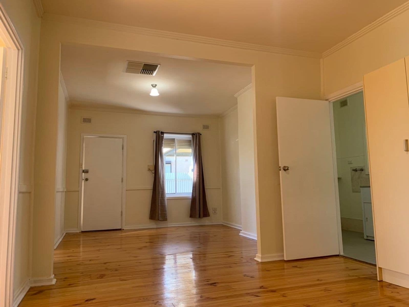 6 Stratford Road, Salisbury North SA 5108, Salisbury North - Thumbnail 4