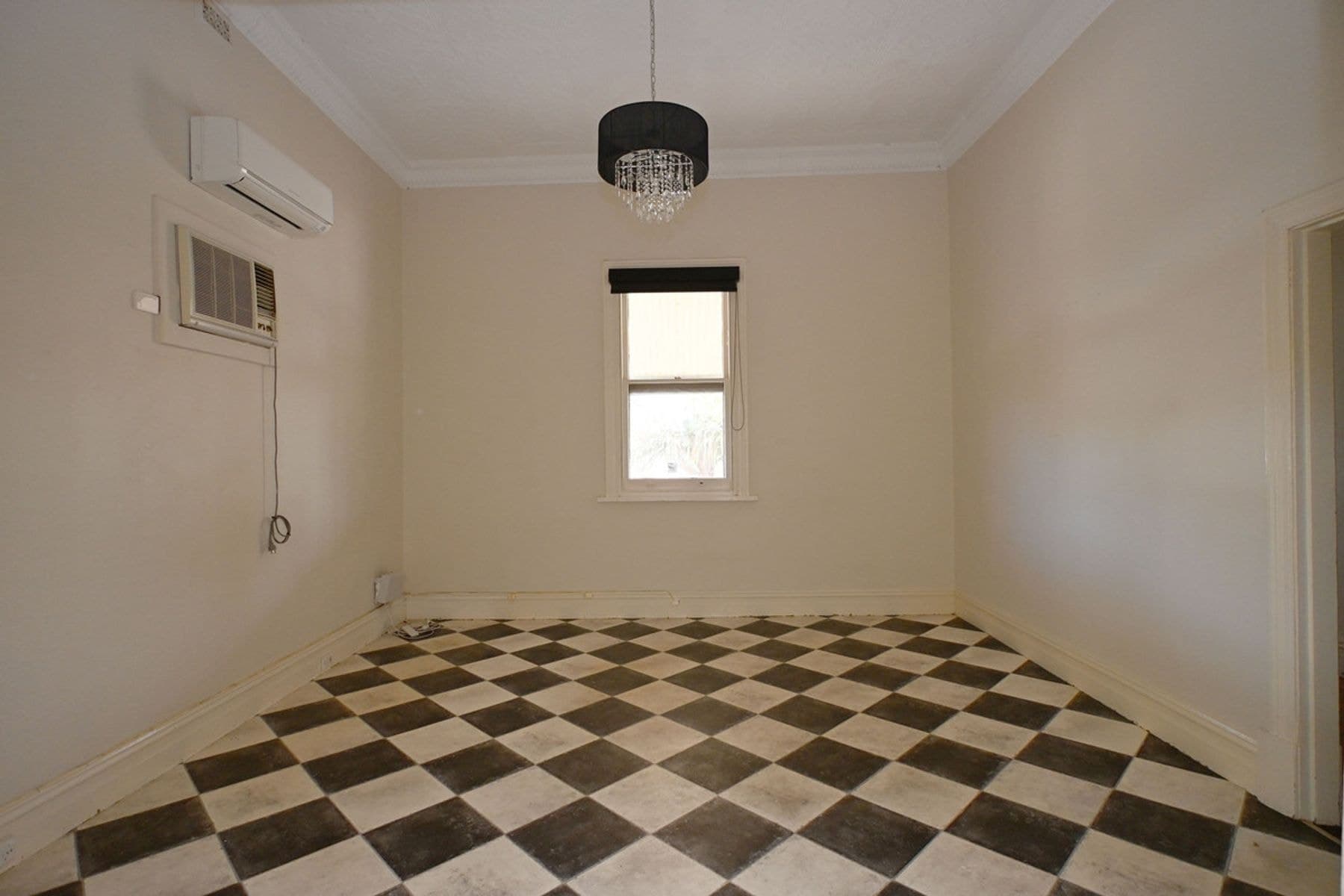 21 Flinders Terrace, Port Augusta, SA 5700, Port Augusta - Thumbnail 4