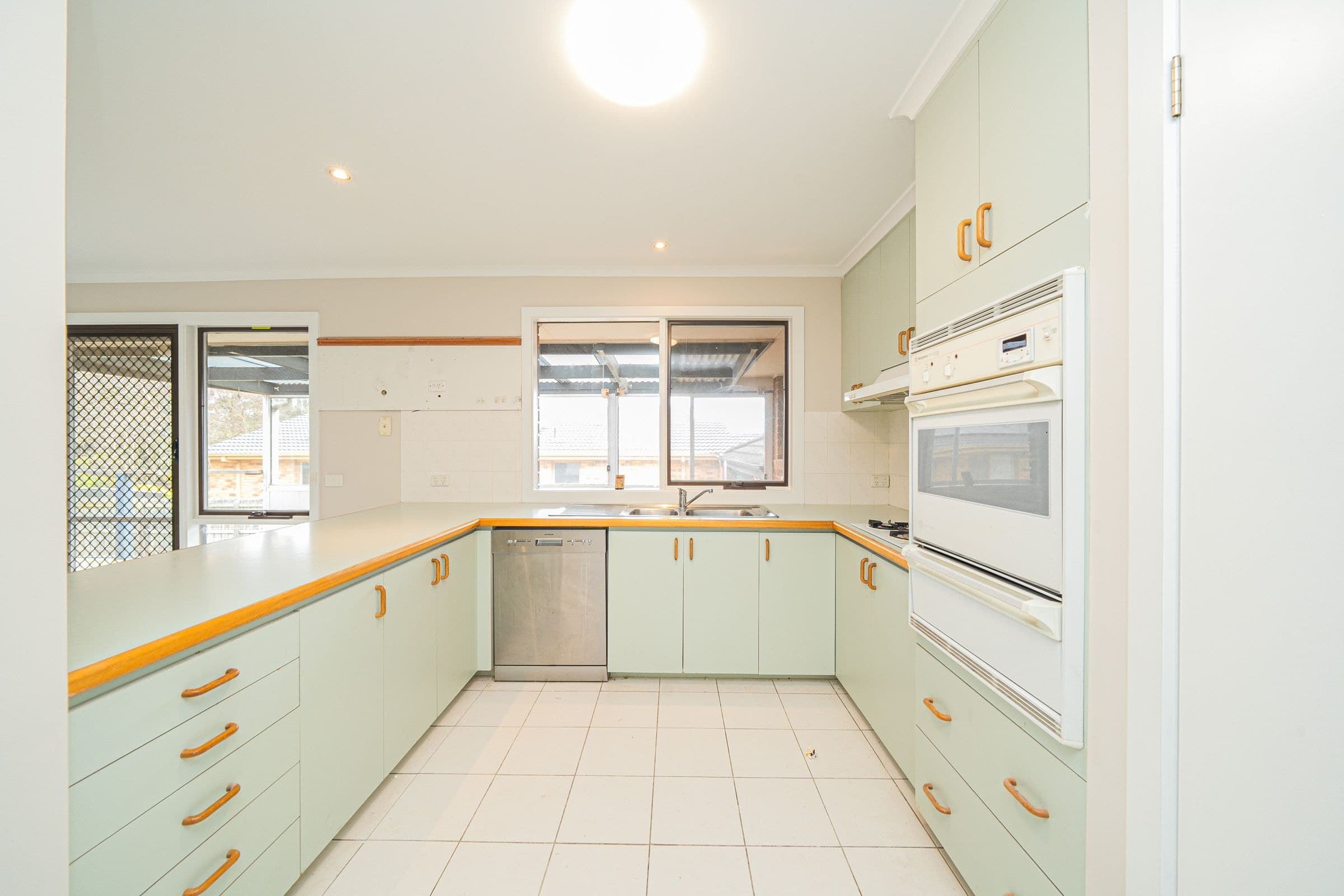 78 Quarry Hills Drive, Berwick VIC 3806, Berwick - Thumbnail 6