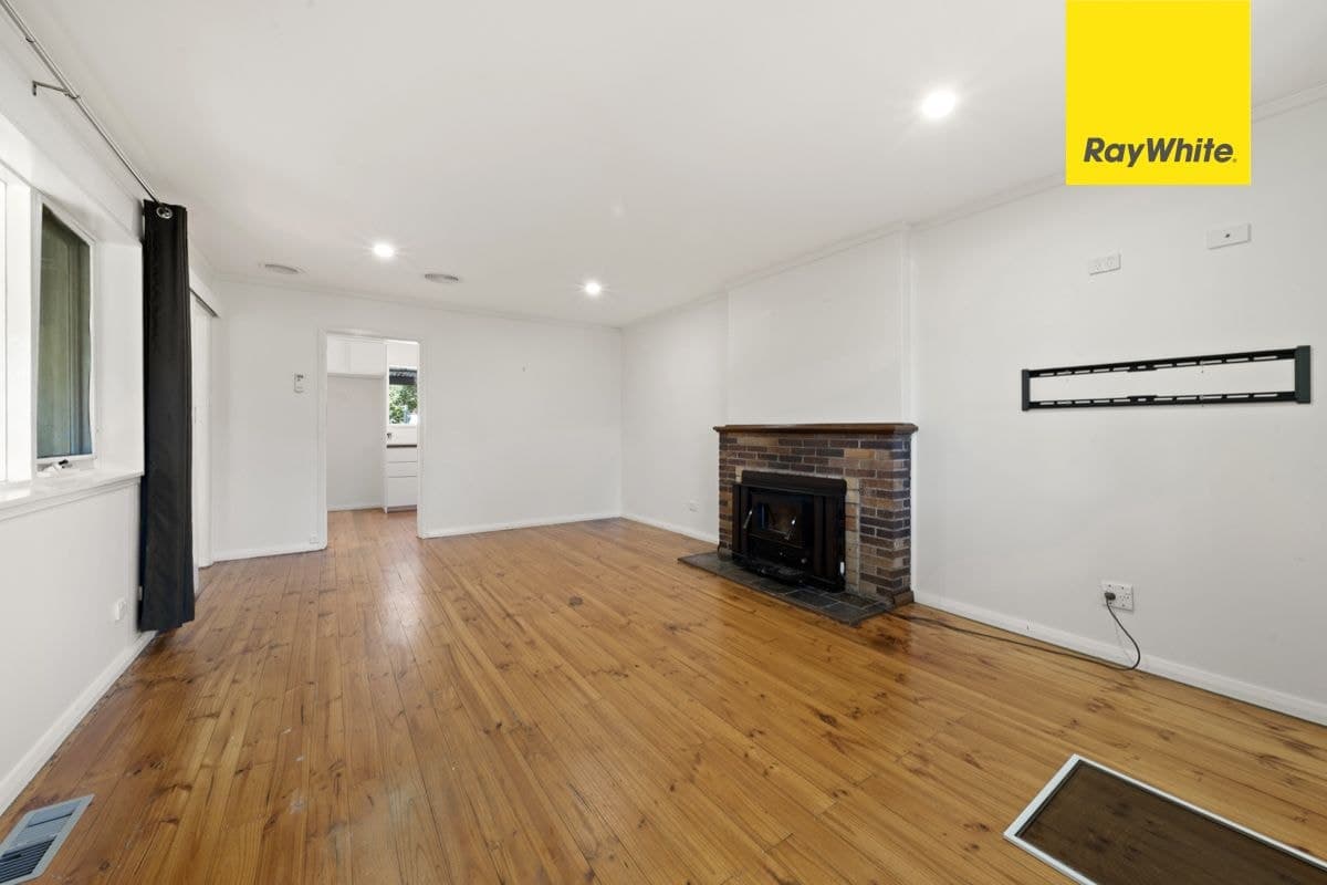 3 Lumeah Street, Narrabundah ACT 2604, Narrabundah - Thumbnail 3
