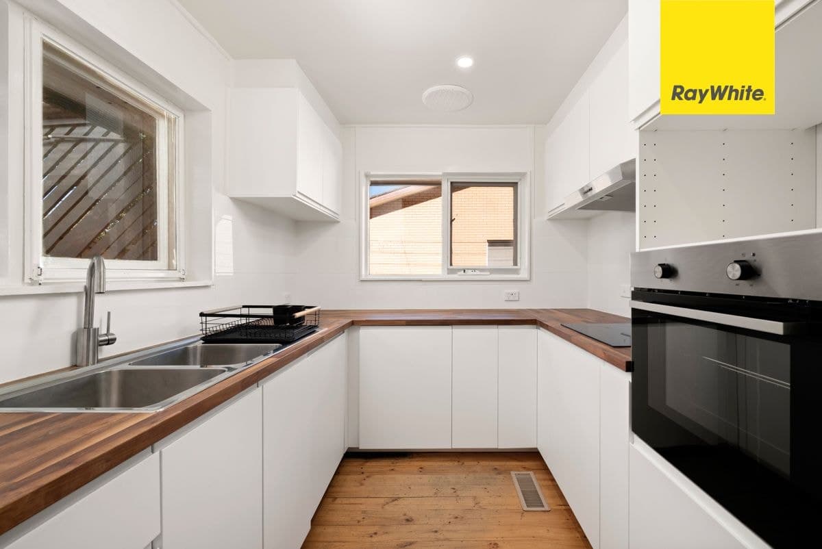 3 Lumeah Street, Narrabundah ACT 2604, Narrabundah - Thumbnail 5