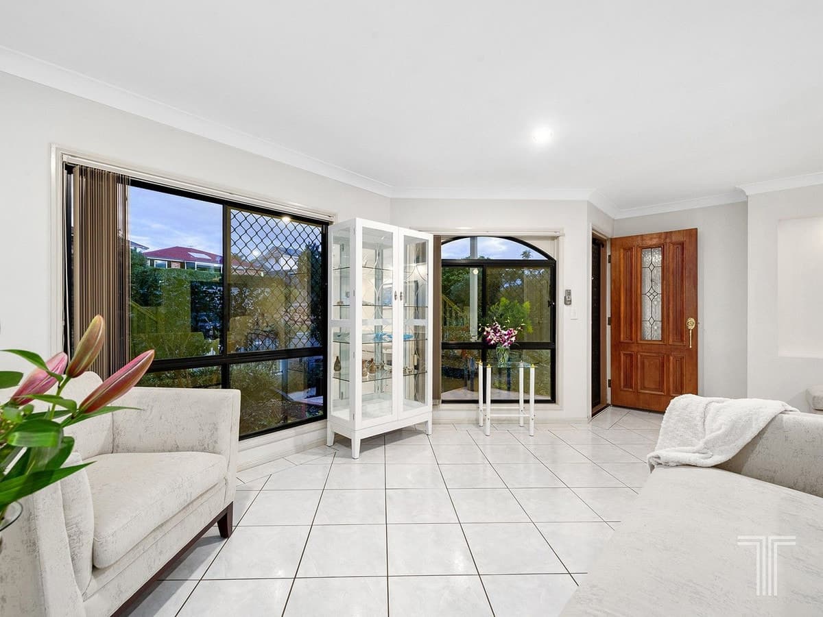 5/12 Greendale Way, Carindale, Carindale - Thumbnail 3