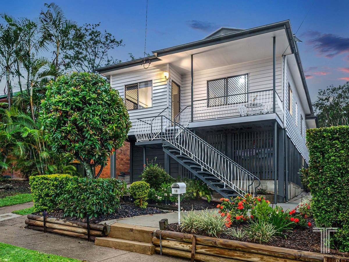 10 Brown Street, Camp Hill, Camp Hill - Image 1