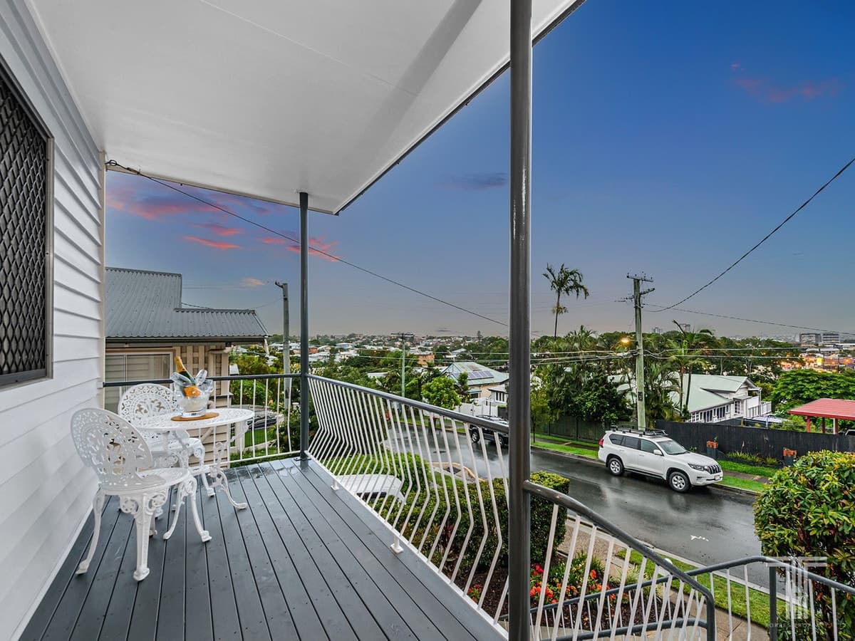 10 Brown Street, Camp Hill, Camp Hill - Thumbnail 4