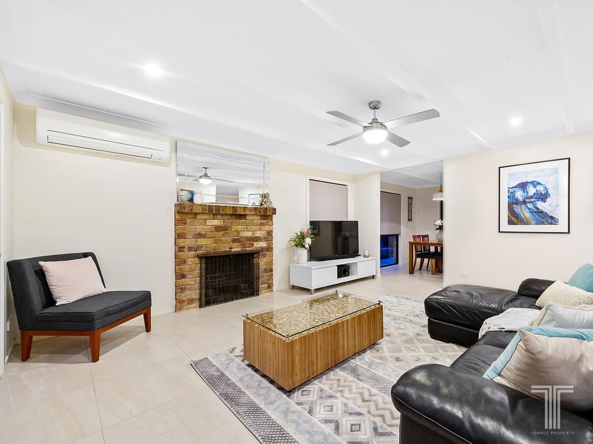 25 Lindisfarne Street, Carindale, Carindale - Thumbnail 2
