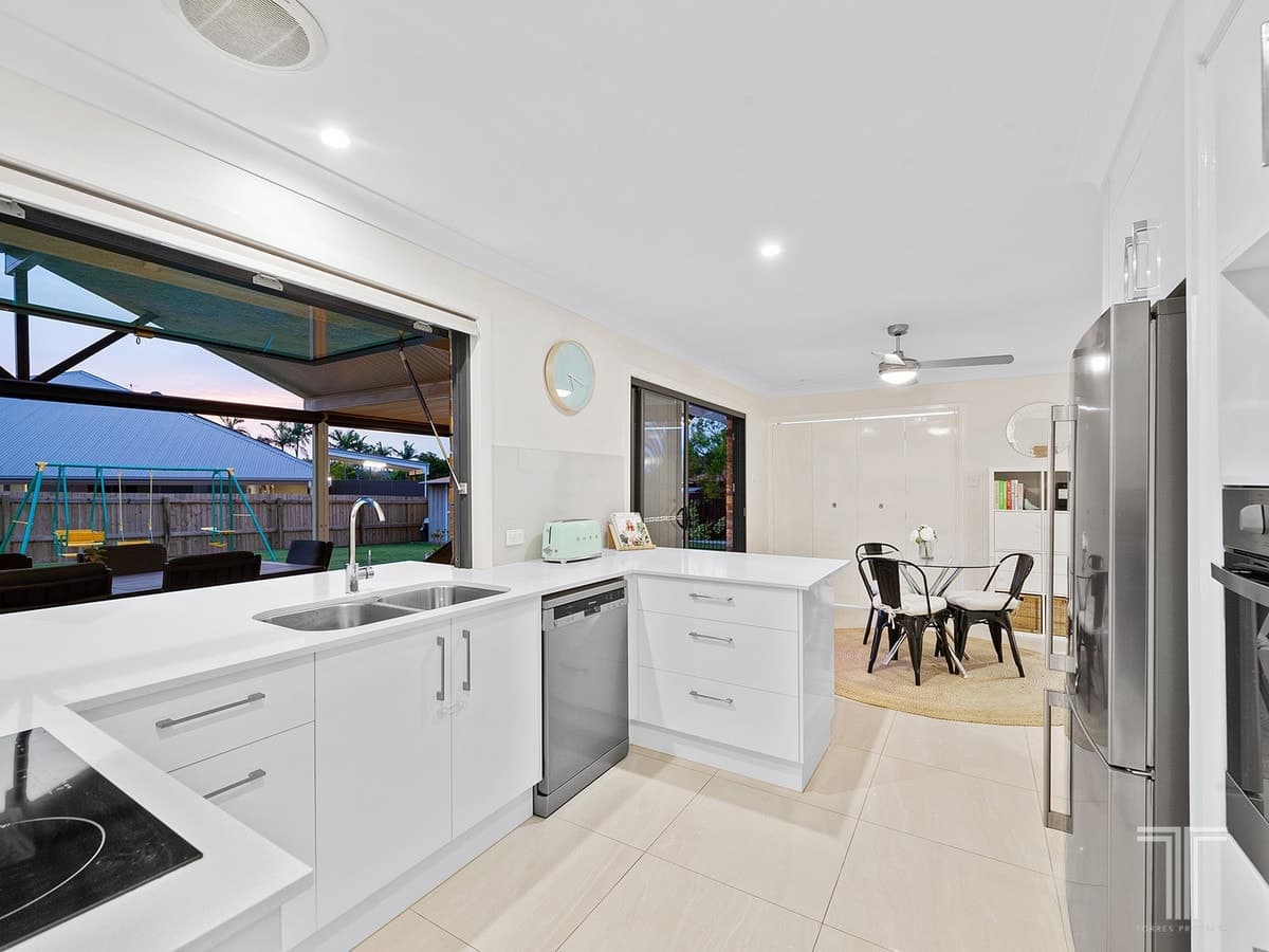 25 Lindisfarne Street, Carindale, Carindale - Thumbnail 4