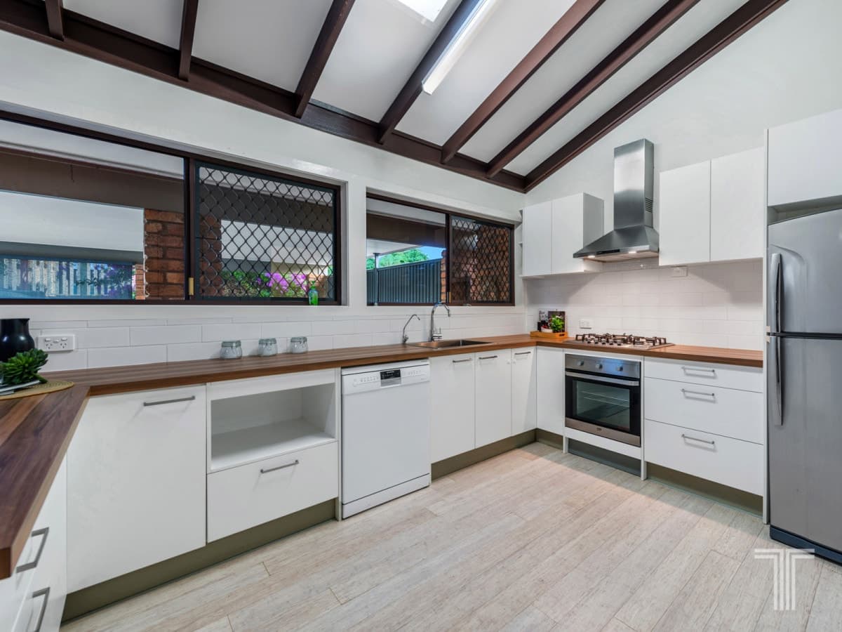 55 Tristan Street, Carindale, Carindale - Thumbnail 4