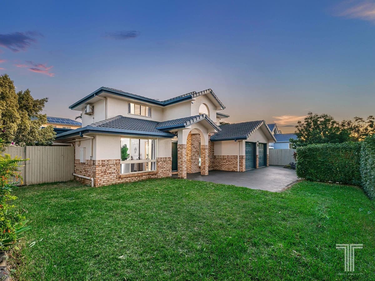463 Pine Mountain Road, Carindale, Carindale - Image 1