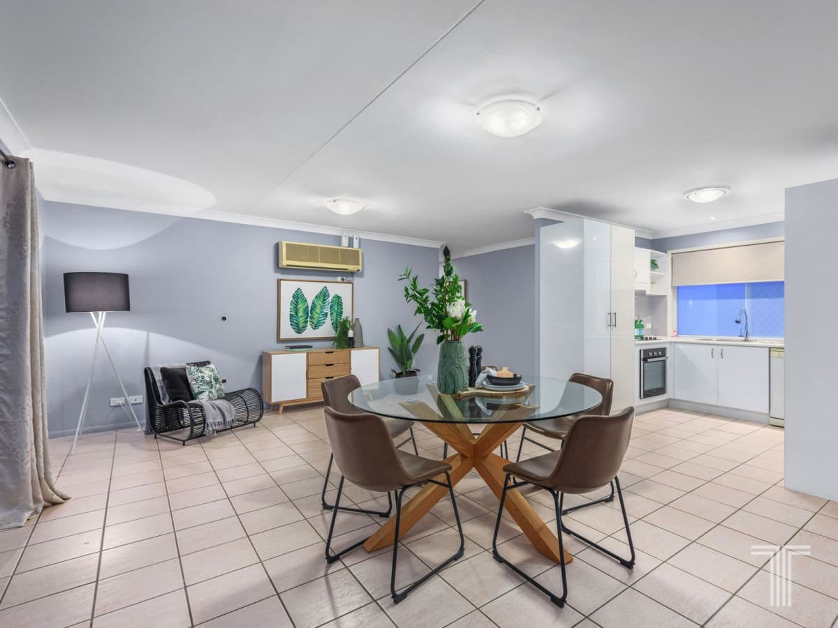 9 Adley Street, Carindale, Carindale - Thumbnail 3