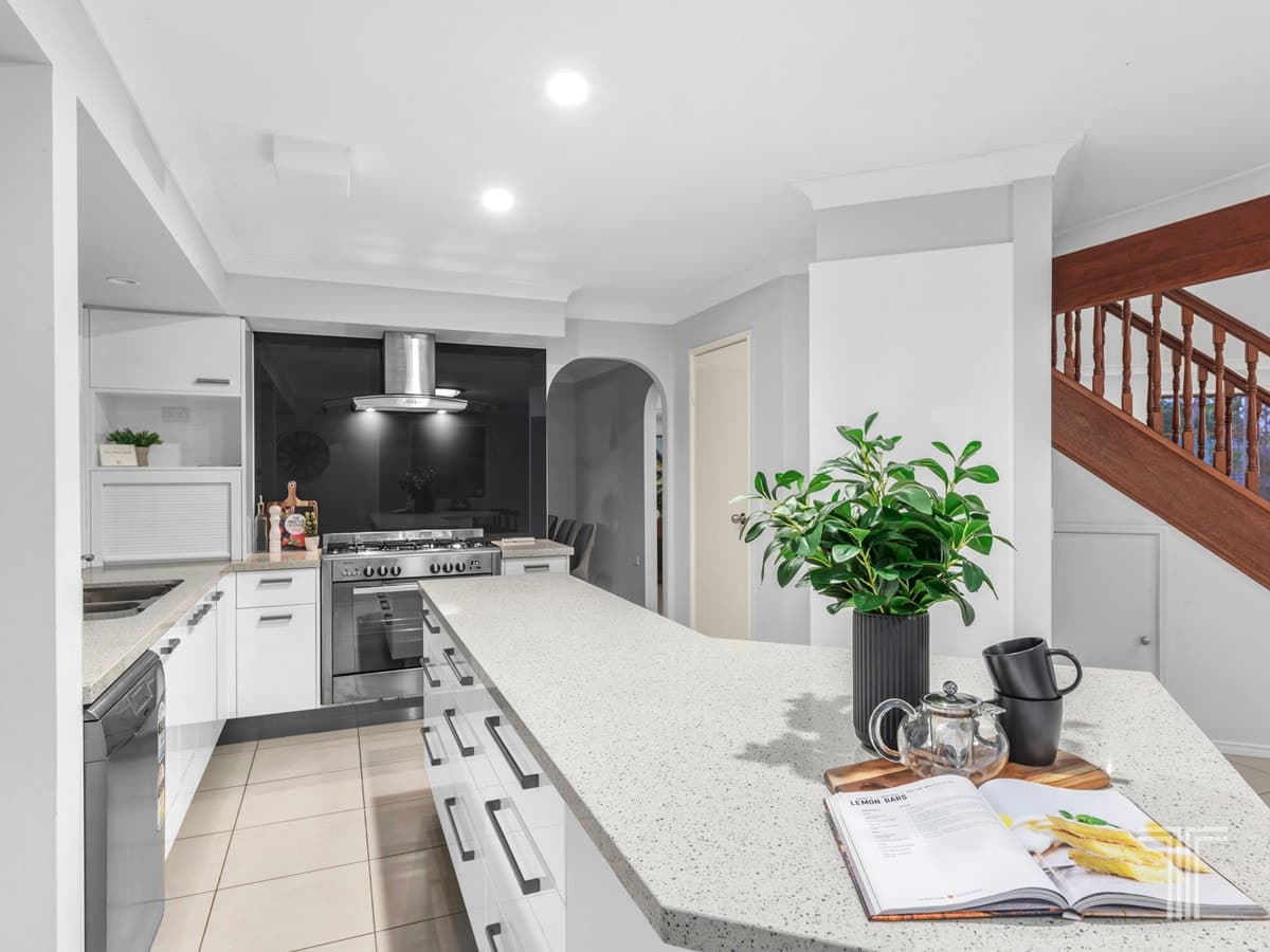 3 Kuhler Court, Carindale, Carindale - Thumbnail 4