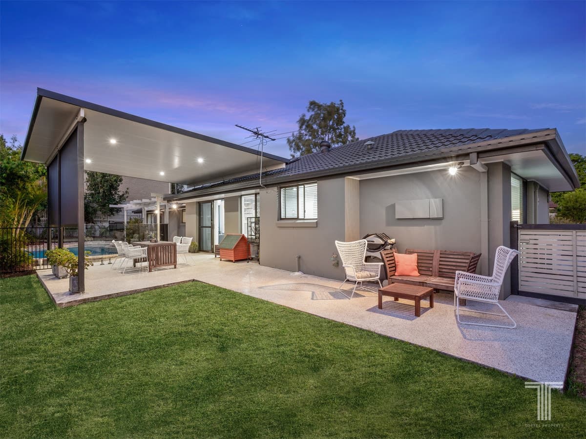 6 Cadogan Street, Carindale, Carindale - Image 1