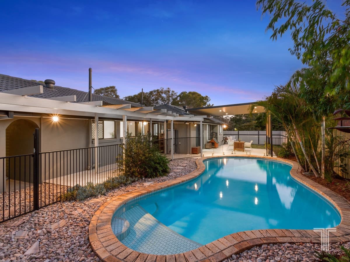 6 Cadogan Street, Carindale, Carindale - Thumbnail 3
