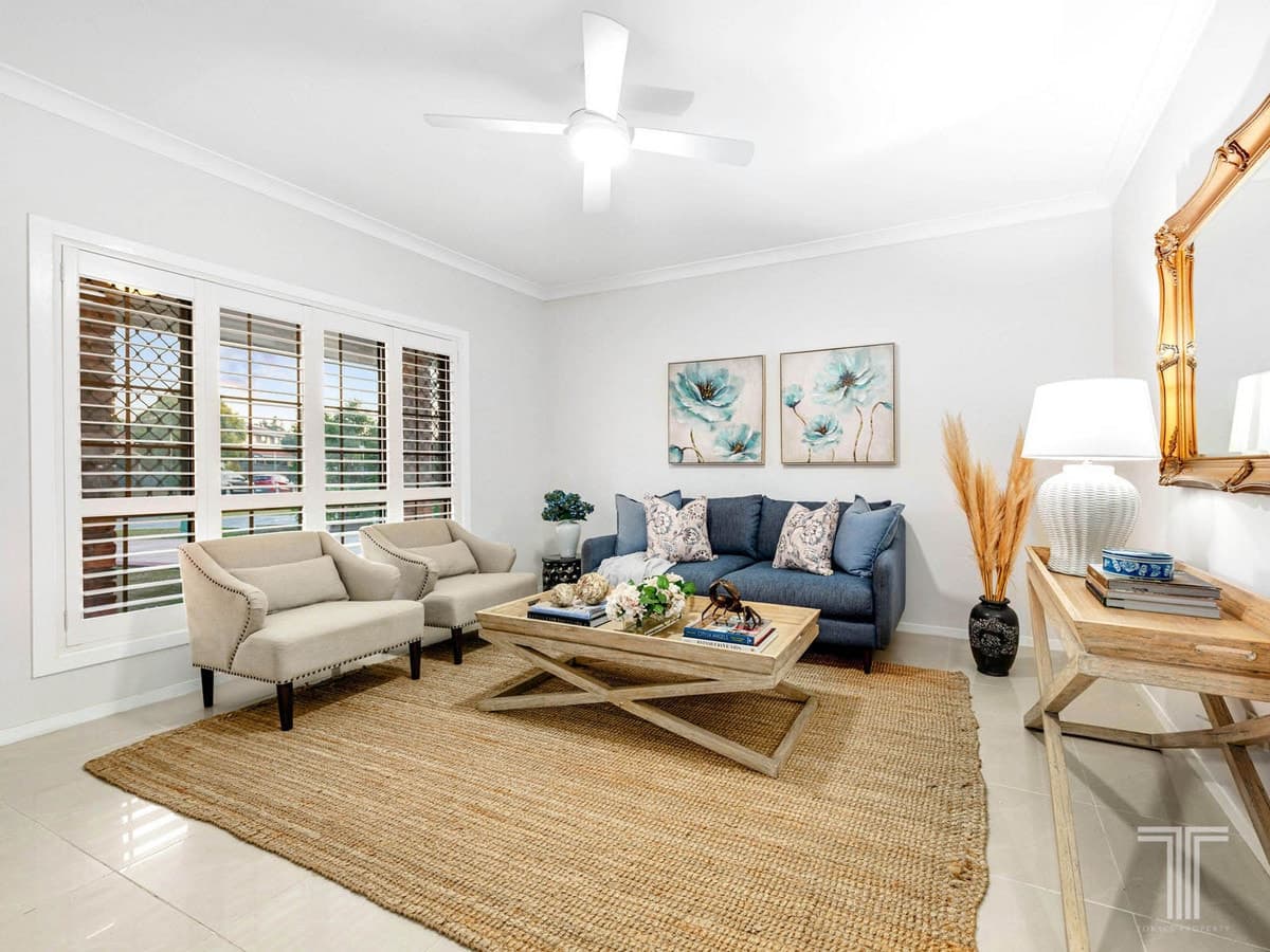 14 Stevenson Court, Carindale, Carindale - Thumbnail 2