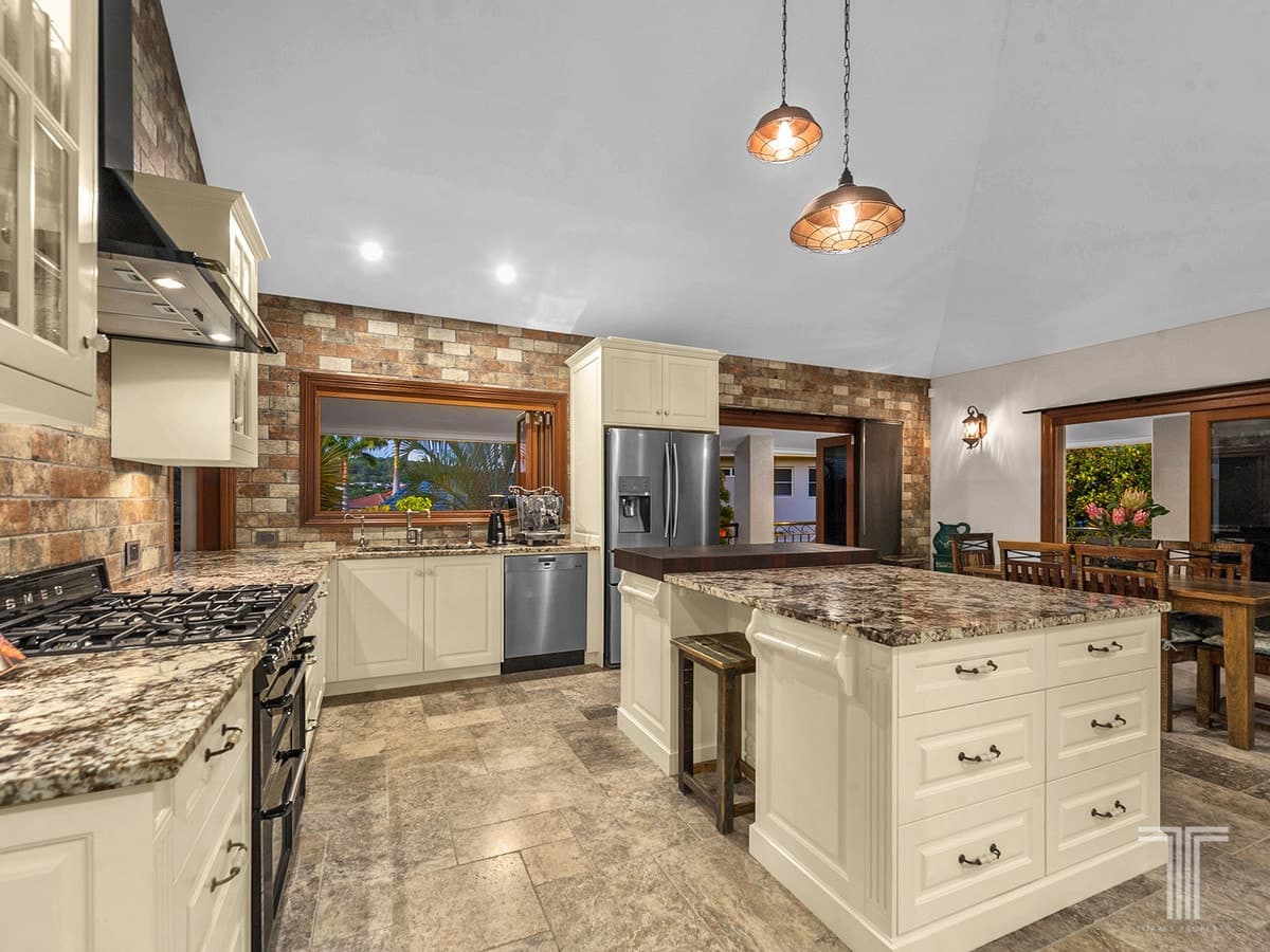 9 Hopetoun Close, Carindale, Carindale - Thumbnail 4