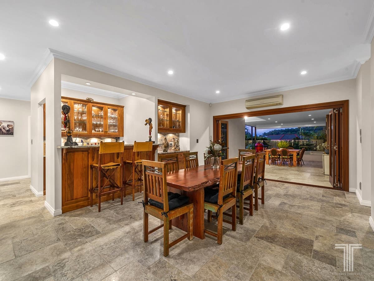 9 Hopetoun Close, Carindale, Carindale - Thumbnail 5