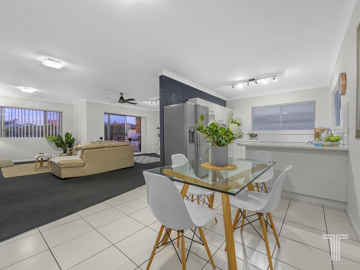 3/15 Shakespeare Street, Coorparoo, Coorparoo - Thumbnail 2