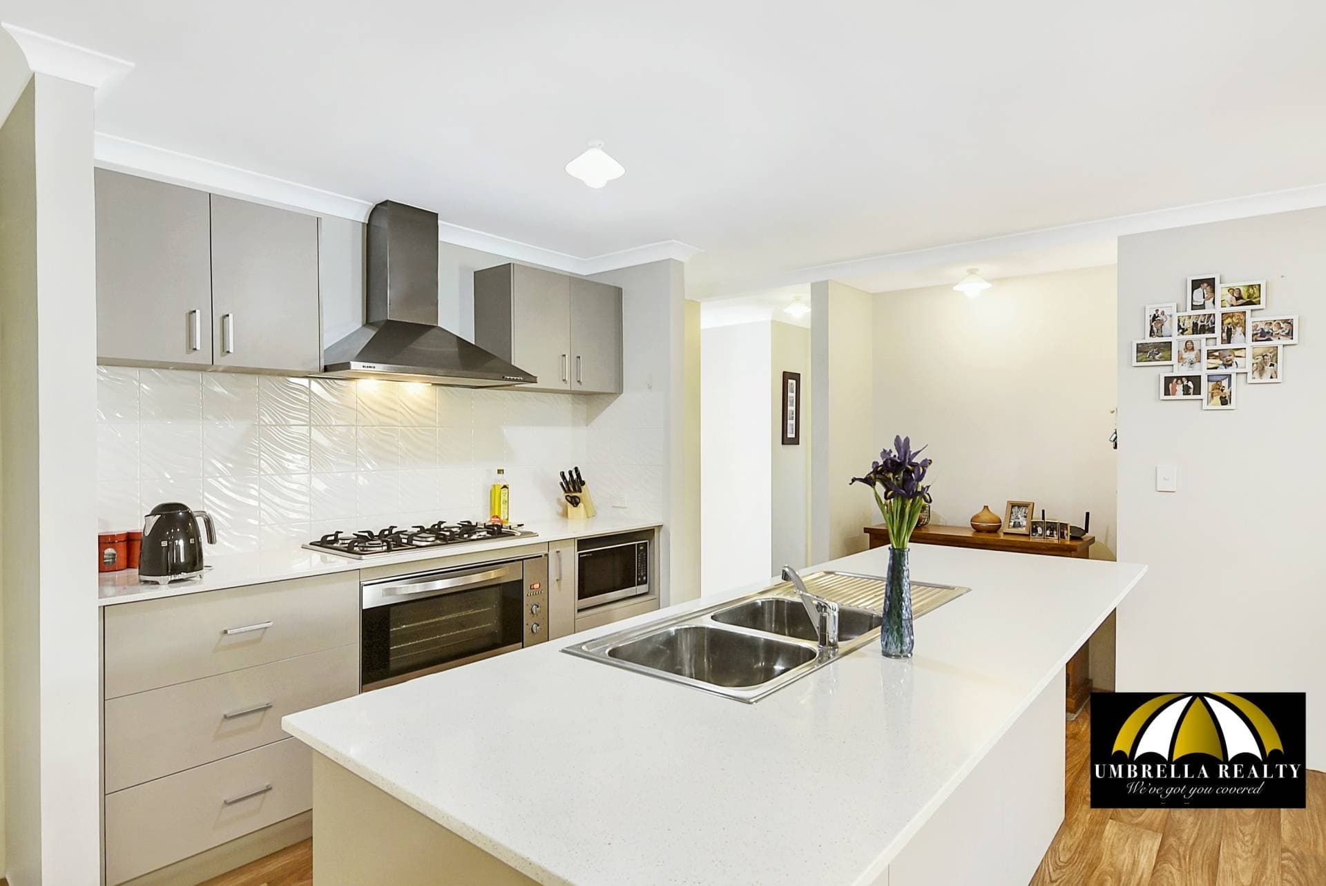26 Columbine Tce, Glen Iris - Thumbnail 2