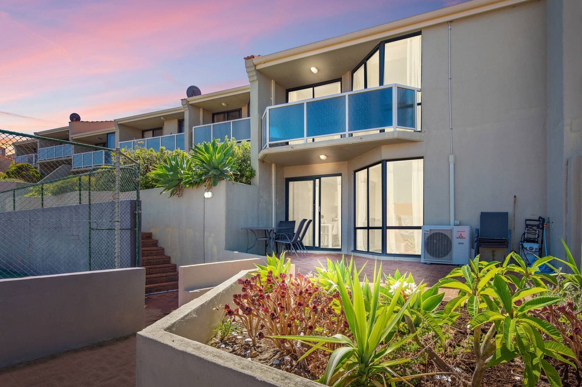 Unit 21, 13 Upper Esp, Bunbury - Image 1