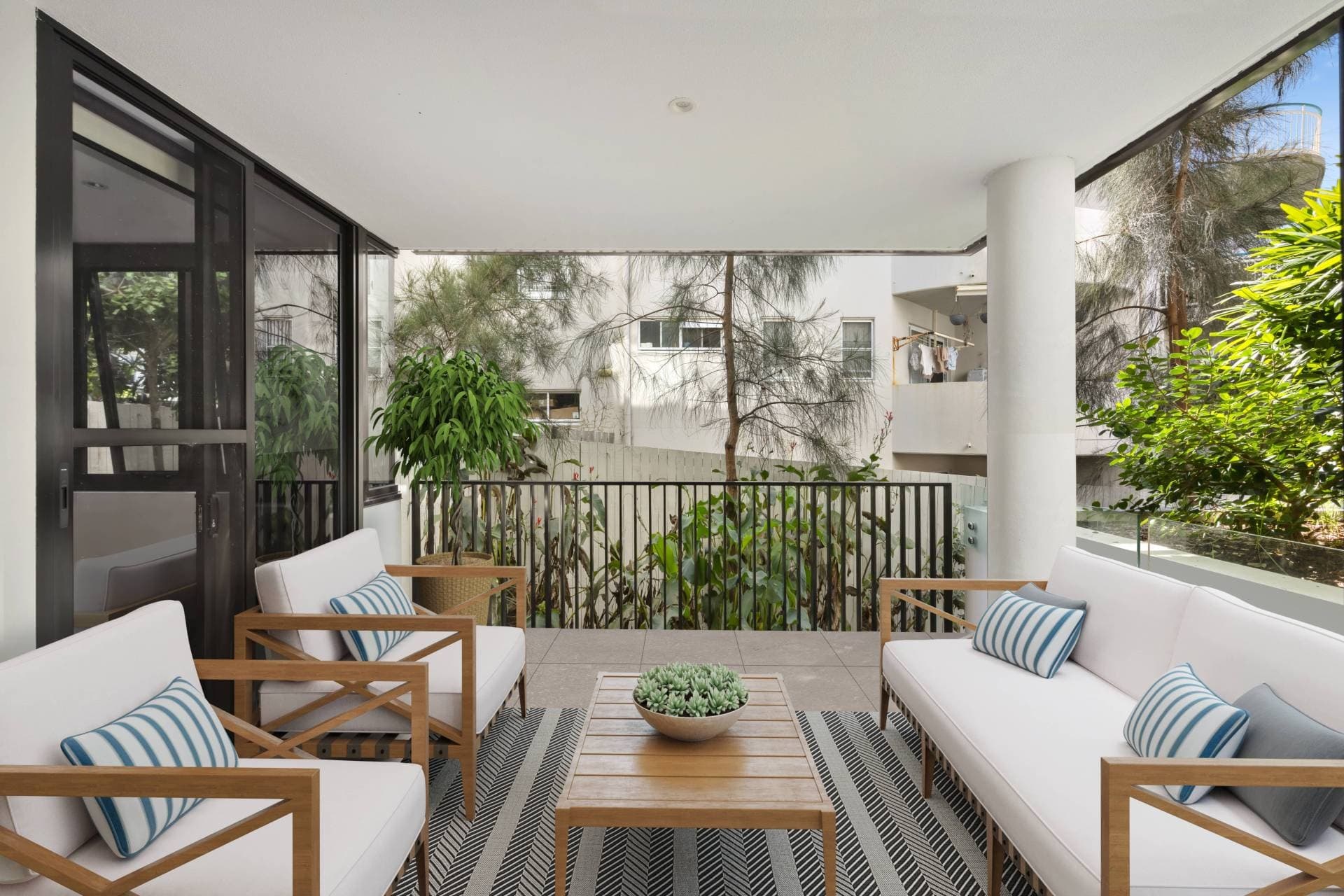 242, 131 Coolum Terrace, Coolum Beach - Thumbnail 5