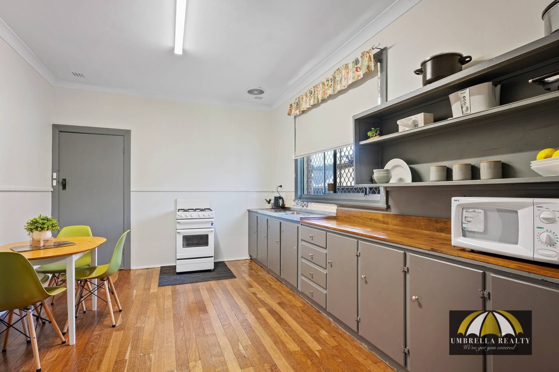 26 Hands Ave, Carey Park - Thumbnail 2