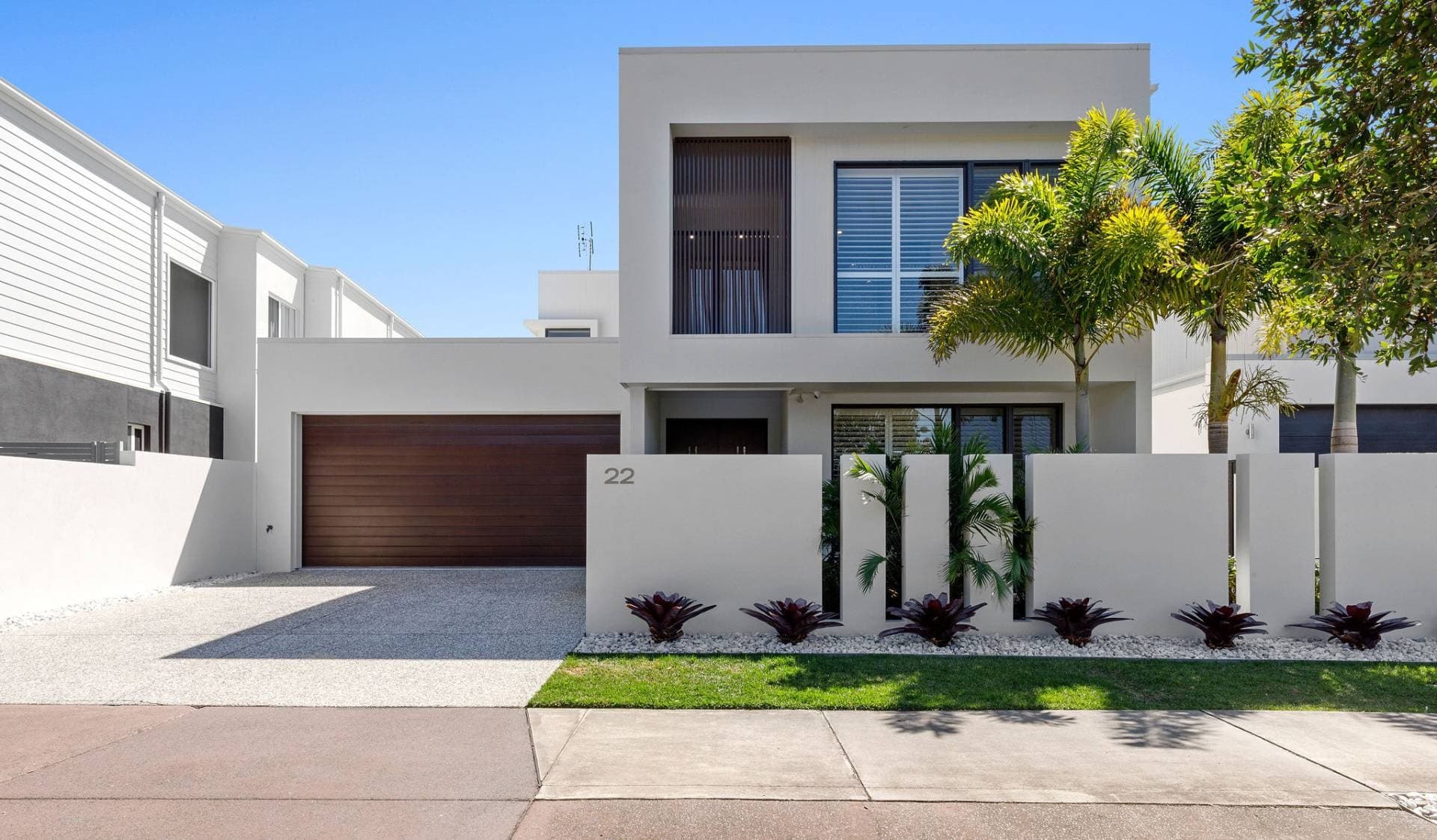 22 Riviera Place, Mountain Creek - Thumbnail 4