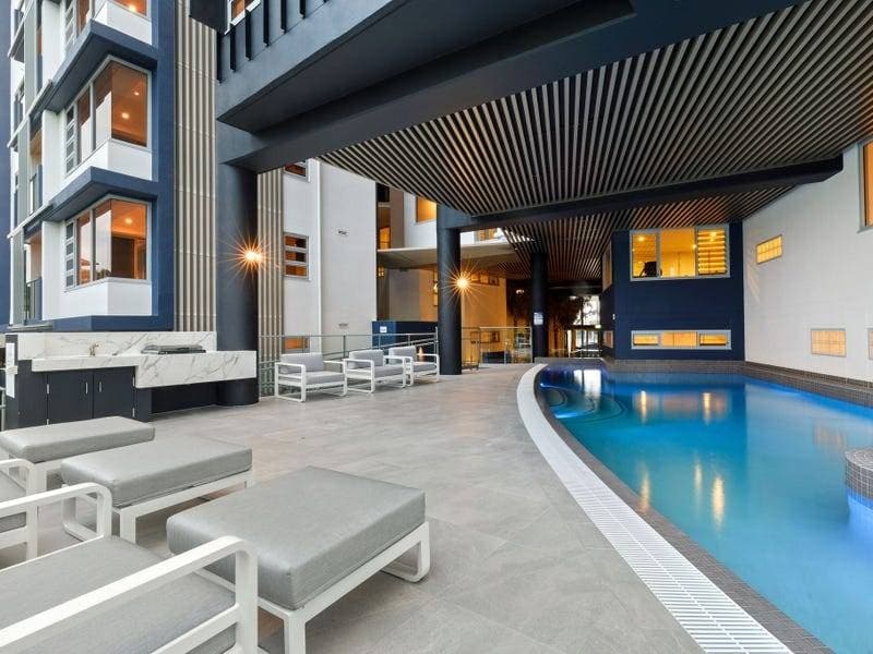 118, 120 Alexandra  Parade, Alexandra Headland - Thumbnail 3